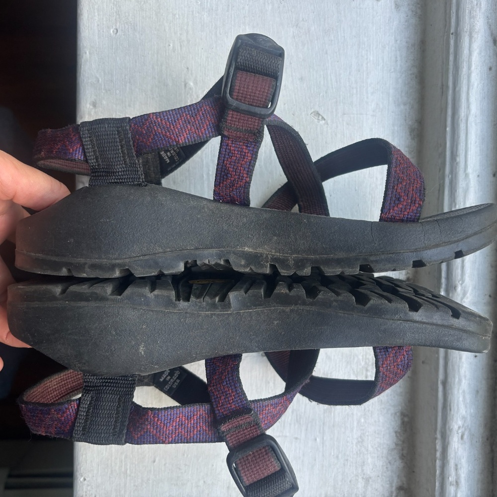 Chacos - Picture 2 of 4